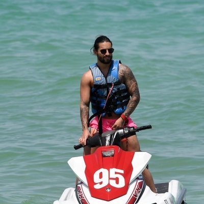 Maluma en la playa de Miami de vacaciones