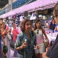 La Reina Sofía y la Reina Letizia comprando Lotería en Mallorca