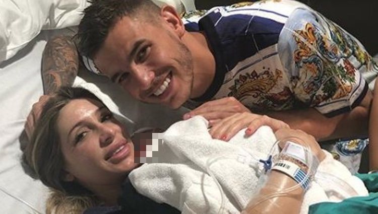 Lucas Hernández y Amelia de la Ossa se convierten en padres