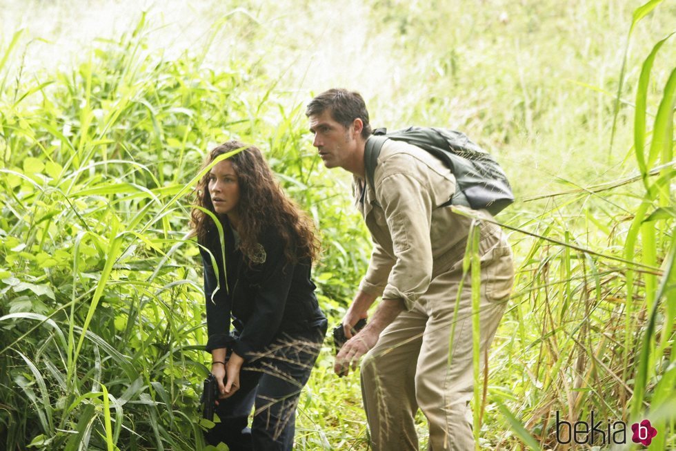 Evangeline Lilly y Matthew Fox en el rodaje de 'Perdidos'