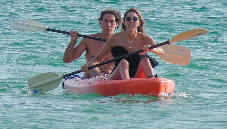 Paz Padilla y su marido Antonio Vidal en kayak en Cádiz