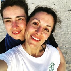 Sandra Barneda y Nagore Robles durante sus vacaciones