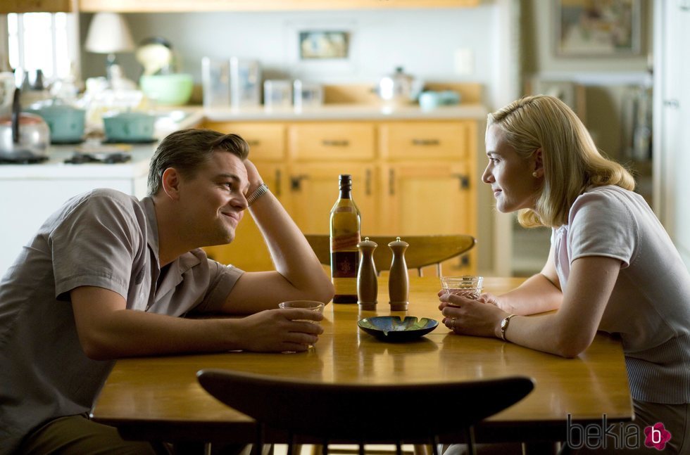 Leonardo DiCaprio y Kate Winslet en un fotograma de 'Solo un sueño'