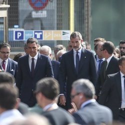 El Rey Felipe, Pedro Sánchez y Ana Pastor en los actos por el primer aniversario de los atentados de Barcelona y Cambrils