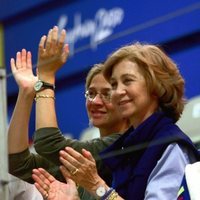 La Reina Sofía y la Infanta Cristina animando a los deportistas españoles