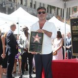 Simon Cowell recibe su estrella en el Paseo de la Fama de Hollywood
