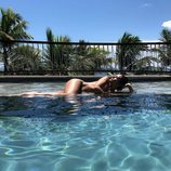 Cristina Pedroche desnuda en la piscina del hotel en Perú