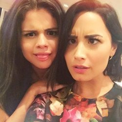 La foto con la que Demi Lovato volvió a seguir a Selena Gomez en 2015