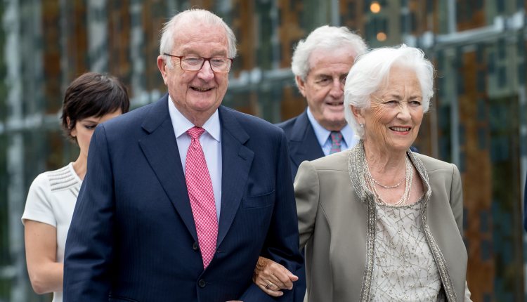 Los Reyes Alberto y Paola de Bélgica durante el 80 cumpleaños de la Reina