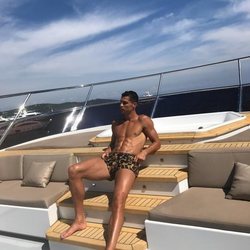 Cristiano Ronaldo disfrutando de sus vacaciones en Mónaco