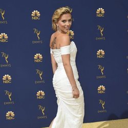 Scarlett Johansson en la alfombra roja de los Premios Emmy 2018