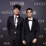 Javier Calvo y Javier Ambrossi (los Javis) en la alfombra de la fiesta de Vanity Fair 2018