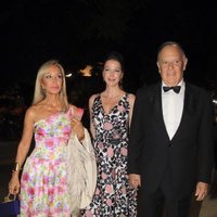 Carmen Lomana, el Marqués de Griñón y Esther Doña en los Premios Escaparate 2018