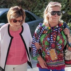 Carmen Borrego y María Teresa Campos visitando a Terelu Campos tras la doble mastectomía