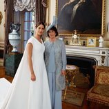 Sofía Palazuelo con su madre, Sofía Barroso, el día de su boda con Fernando Fitz-James Stuart