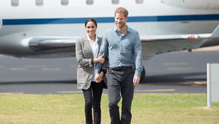 El Príncipe Harry y Meghan Markle, cogidos de la mano en Dubbo