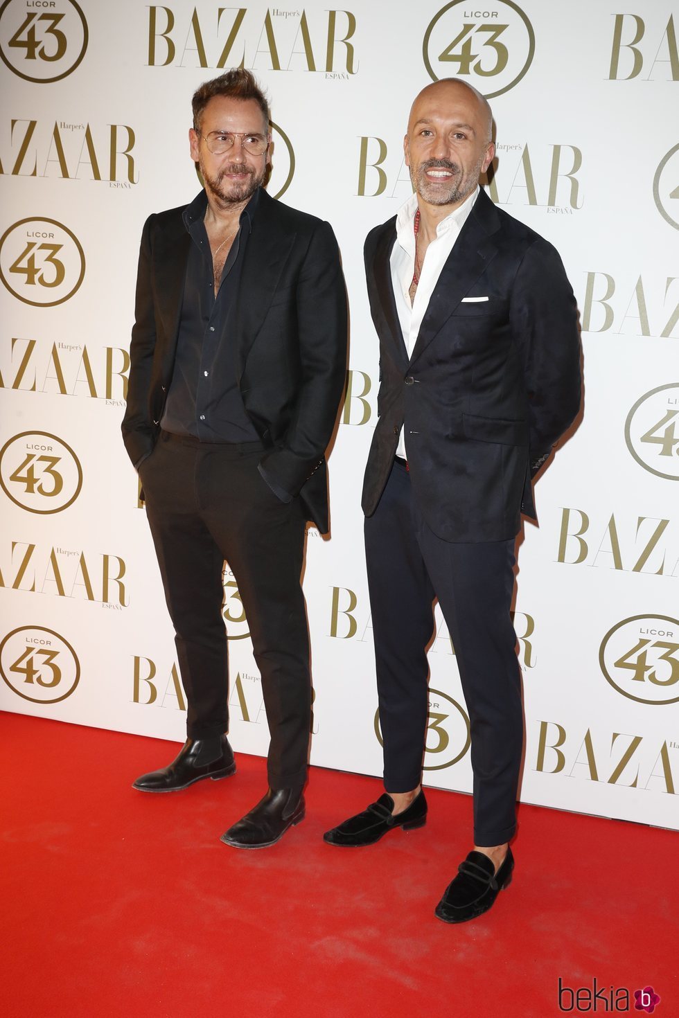 Álvaro Castejón y Arnaud Maillard en la alfombra roja de los Premios Harper's Bazaar Actitud 43 2018