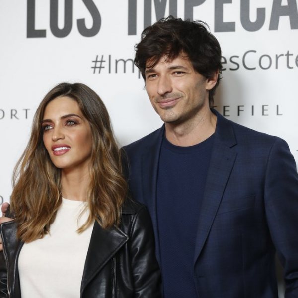 Sara Carbonero Y Andrés Velencoso En La Presentación De La Nueva Campaña De Cortefiel Sara 7048