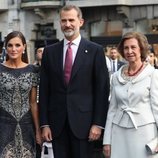 Los Reyes Felipe y Letizia y la Reina Sofía en los Premios Princesa de Asturias 2018