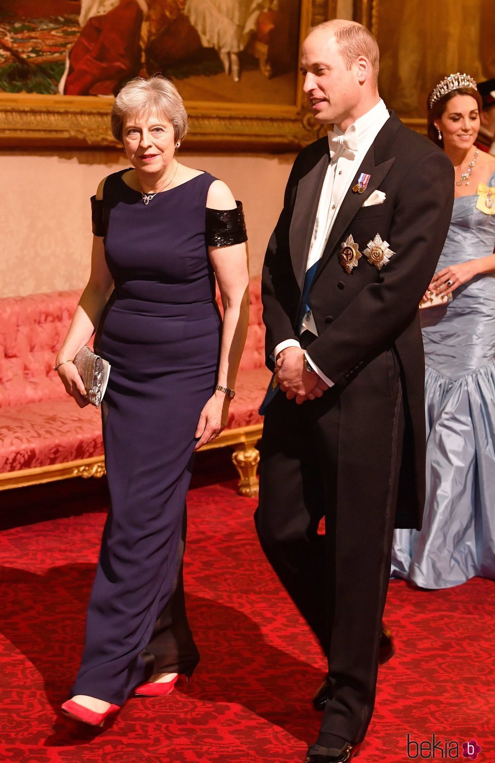 El Príncipe Guillermo y Theresa May en la cena de Estado a Guillermo Alejandro y Máxima de Holanda