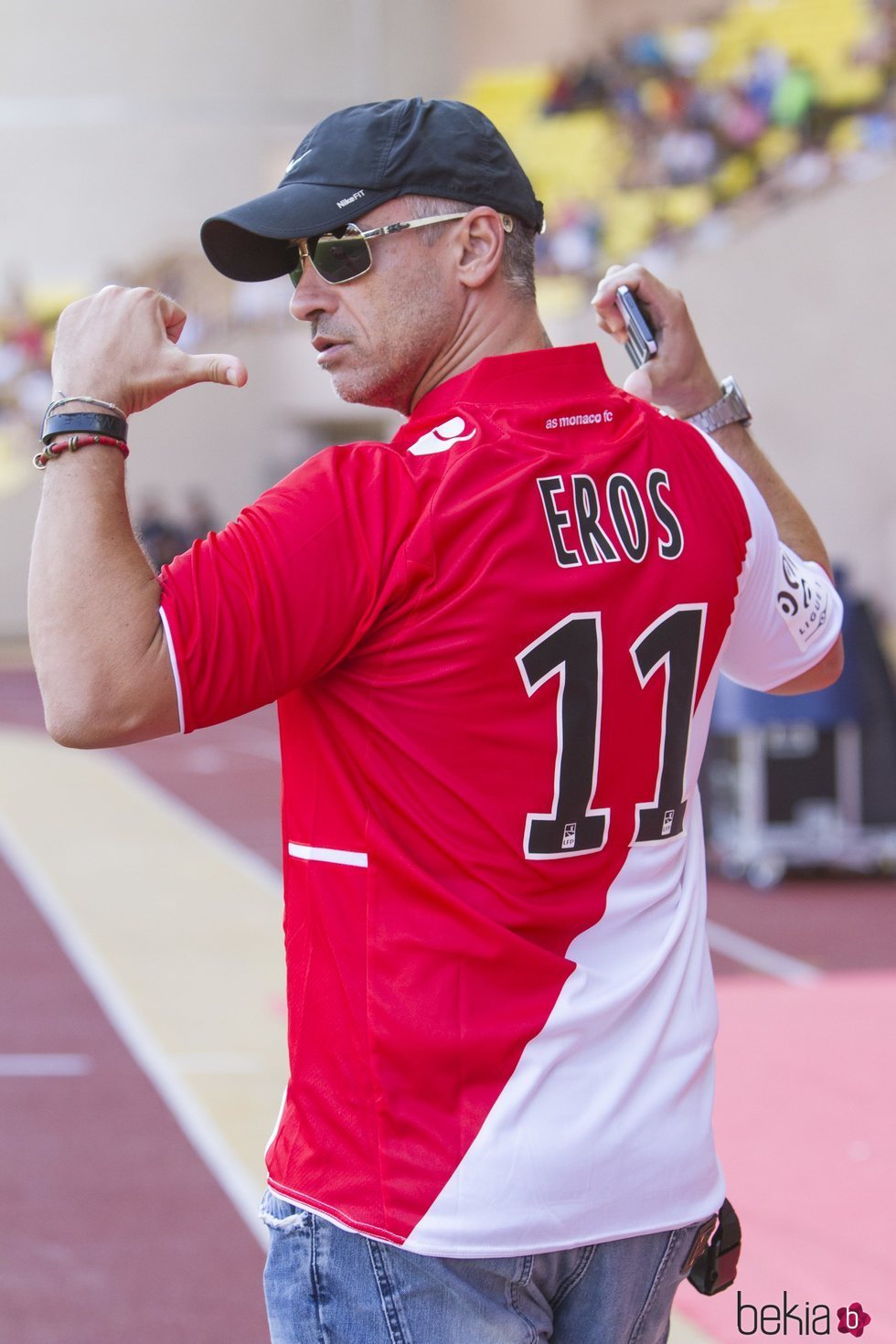 Eros Ramazzotti durante un partido del Mónaco