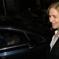La Infanta Cristina saliendo de ver el musical 'El médico'