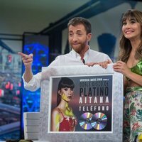 Aitana Ocaña recibe el disco de platino por 'Teléfono' en 'El Hormiguero'