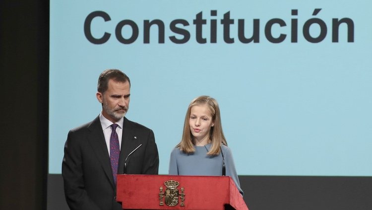 La Princesa Leonor lee el Artículo I de la Constitución Española