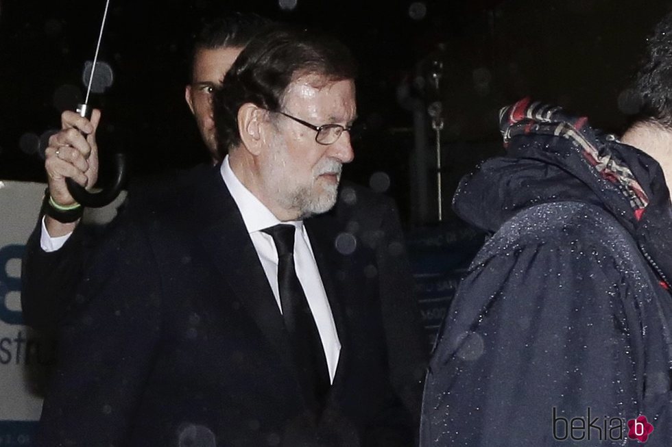 Mariano Rajoy a la salida del funeral de su padre