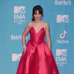 Camila Cabello en la alfombra de los MTV EMAs 2018 de Bilbao