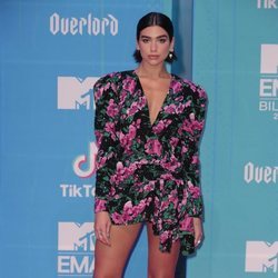 Dua Lipa en la alfombra de los MTV EMAs 2018 de Bilbao