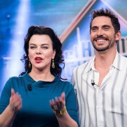 Paco León y Debi Mazar en 'El Homriguero'