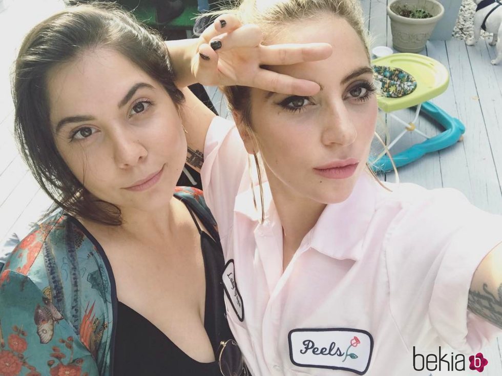 Lady Gaga y su hermana desconocida Natali Germanotta