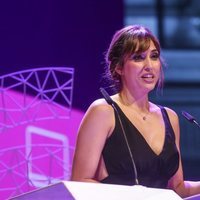 Sandra Sabatés recogiendo su galardón en los Premios Ondas 2018