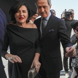 Roberto Torretta y su esposa en la boda de Marta Ortega y Carlos Torretta