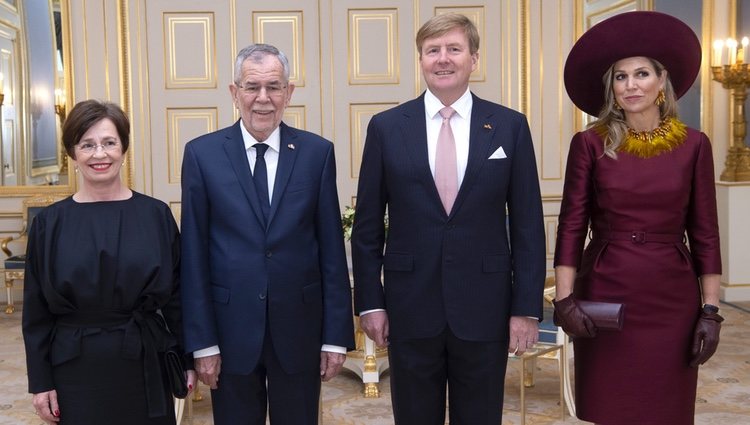 Los Reyes Guillermo Alejandro y Máxima de Holanda reciben al Presidente de Austria