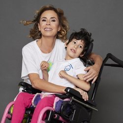 Ágatha Ruiz de la Prada posa para el Calendario Solidario Hospital San Rafael 2019
