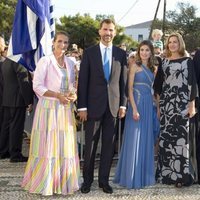 Los Reyes Felipe y Letizia, la Infanta Elena, la Infanta Cristina e Iñaki Urdangarin en la boda de Nicolás de Grecia y Tatiana Blatnik