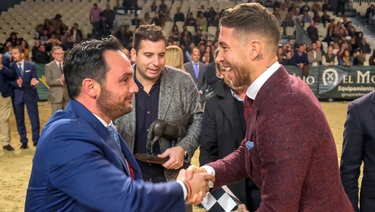 Sergio Ramos recibiendo galardón de la SICAB 2018