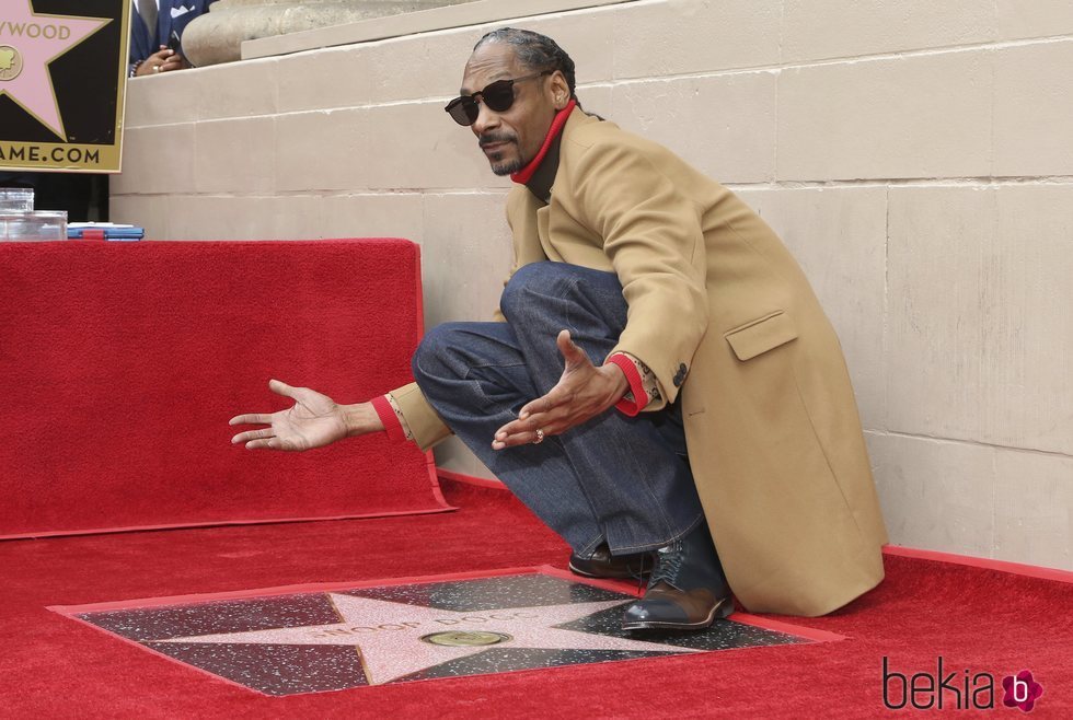 Snoop Dogg recibe una estrella en el Paseo de la Fama de Hollywood