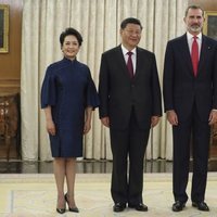 Los Reyes de España, el Presidente de China y su esposa en el Palacio de La Zarzuela