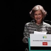 La Reina Sofía leyendo su discurso en los Premios Especial Solidarios ONCE 2018