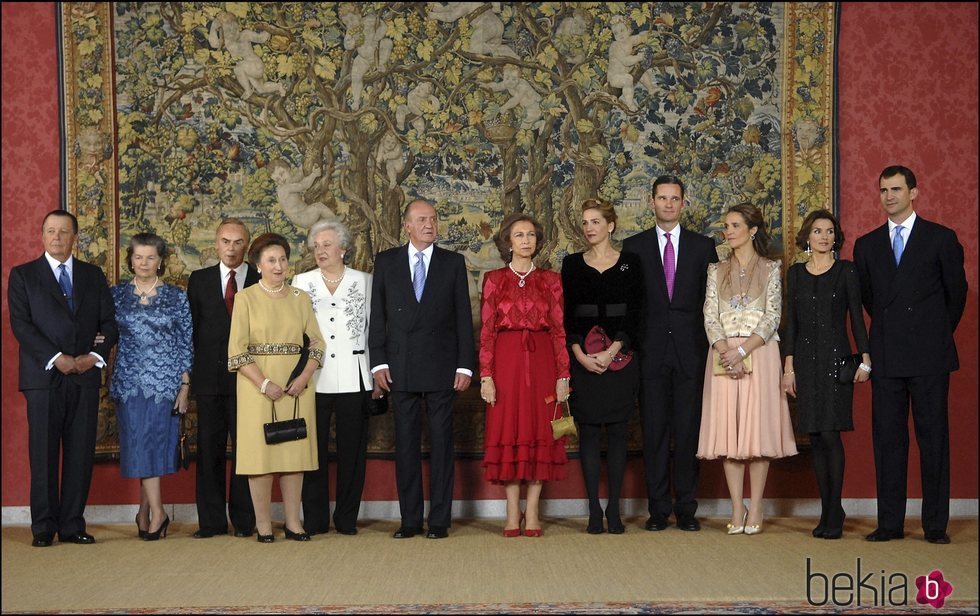 Los Duques de Calabria, Carlos Zurita, la Infanta Margarita, la Infanta Pilar, los Reyes de España, la Infanta Cristina, Iñaki Urdangarín, la Infanta Elena