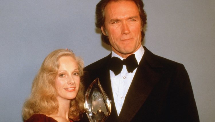 Clint Eastwood y Sondra Locke en los People's Choice Award
