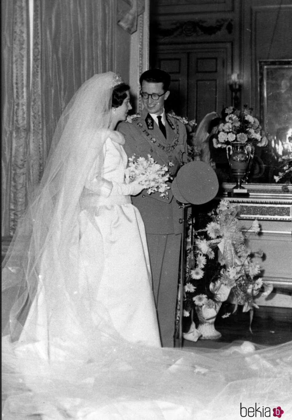 Los Reyes Balduino y Fabiola de Bélgica el día de su boda