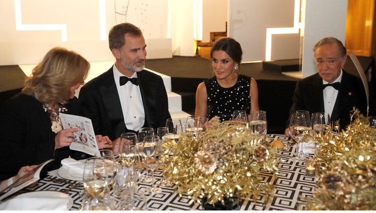Los Reyes Felipe y Letizia en la cena de los Premios Mariano de Cavia 2018