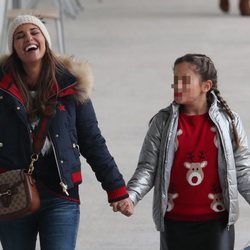 Paula Echevarría con su hija Daniella Bustamante partiéndose de risa