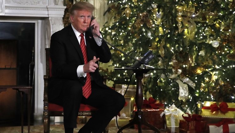 Donald Trump colabora en 'Santa Track'
