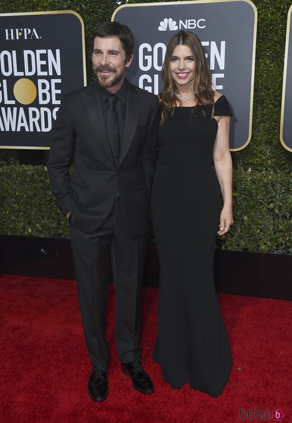 Christian Bale y Sibi Blazic en la alfombra roja de los Globos de Oro 2019