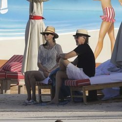 Paul McCartney y Nancy Shevell en la playa de St. Barts